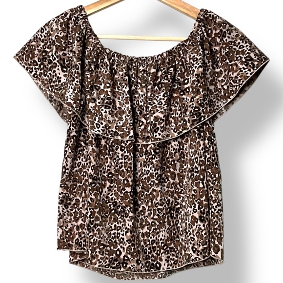 ARITZIA Wilfred Promener Off Shoulder Cropped Top Leopard Print US Sz S - Picture 4 of 10